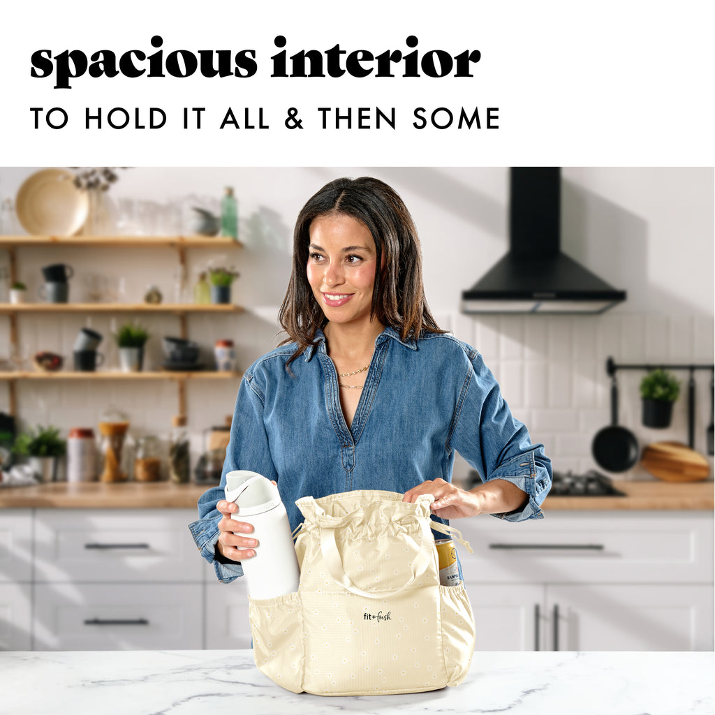 Cromwell Cinch Lunch Tote with Lunch Kit, Ivory Daisy