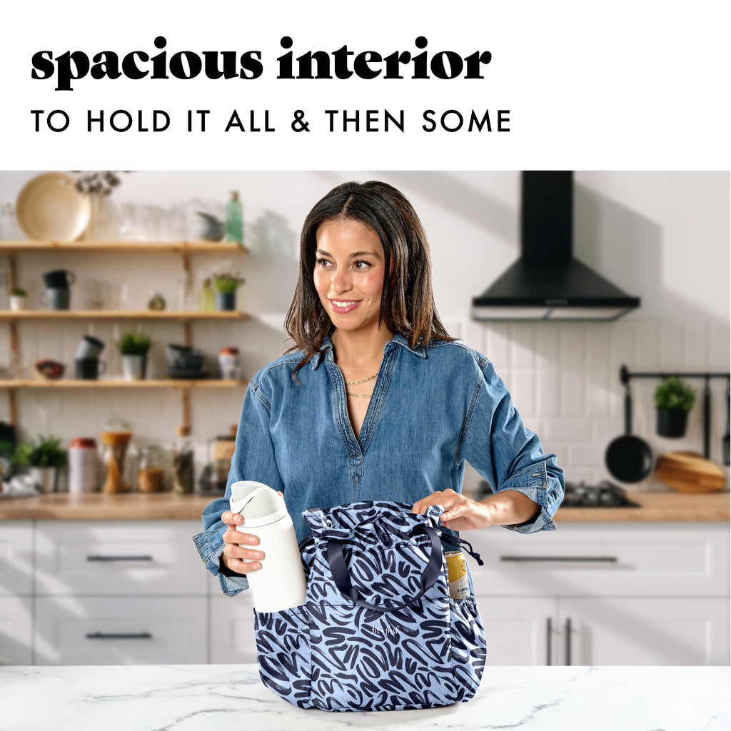 Cromwell Cinch Lunch Tote with Lunch Kit, Navy Brush Strokes